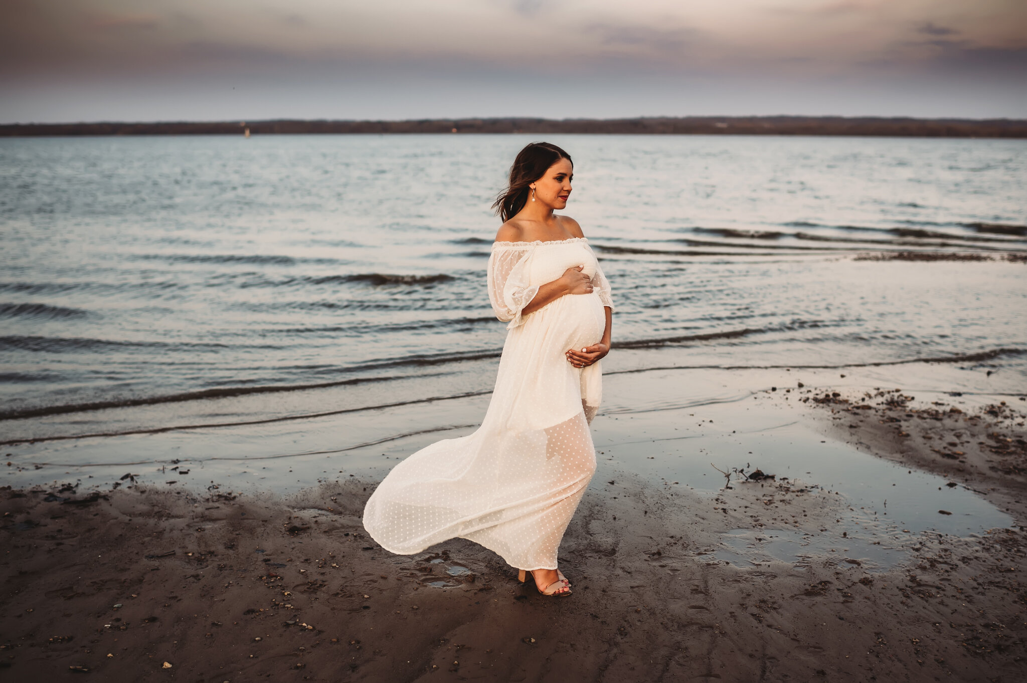 Maternity pictures on the coast white dress.jpg